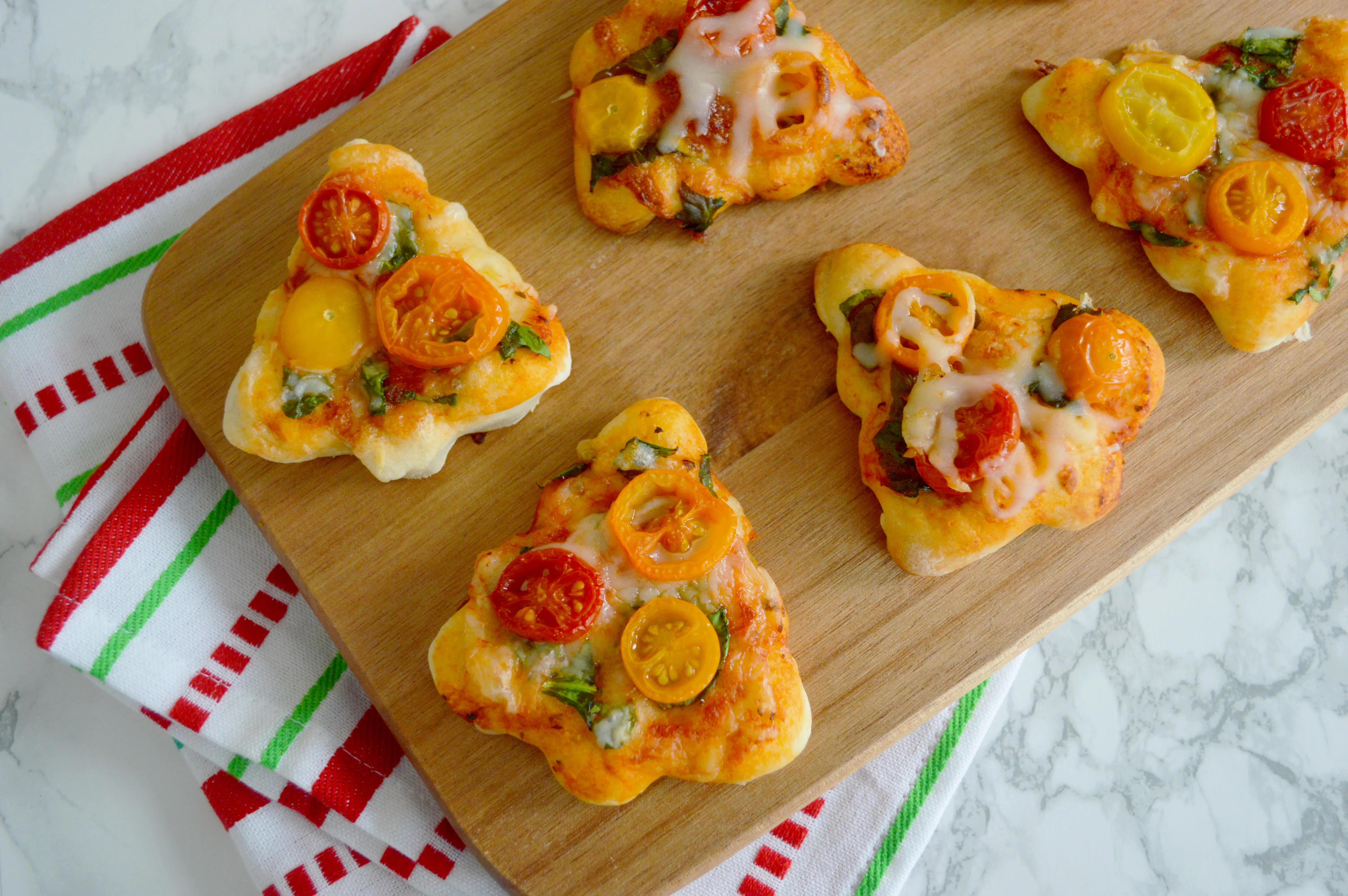 christmas-tree-pizzas-landscape